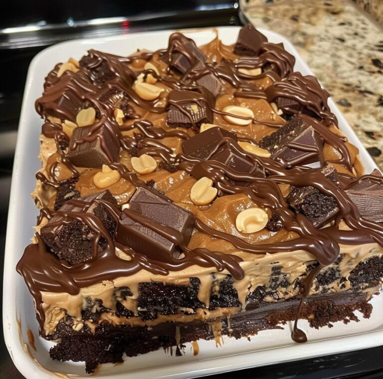 Chocolate Peanut Butter Earthquake Cake