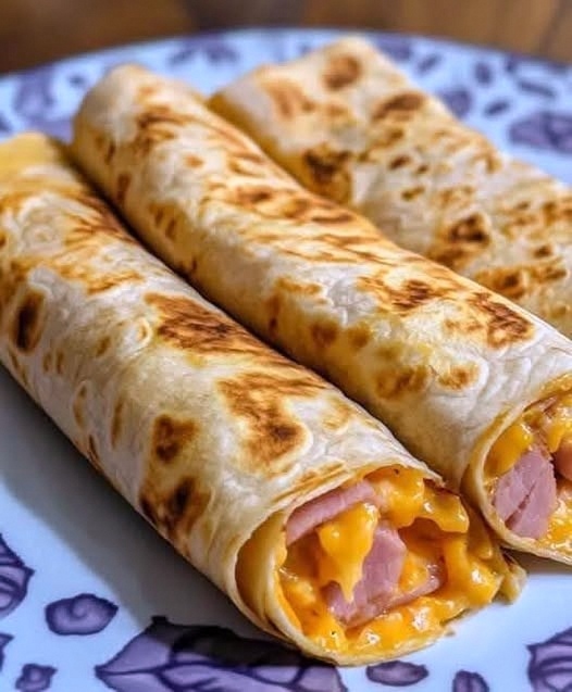 Easy-Air-Fryer-Hot-Ham and-Cheese-Wraps