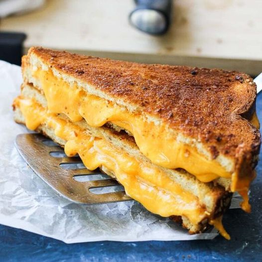 air-fryer-grilled-cheese-sandwich